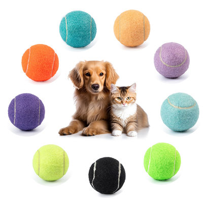 comprar Pelotas de tenis para mascotas Interactivo Perro Juguete de pelota Lanzamiento de goma Perro masticar juguetes Macaron Color Fabricación en línea
