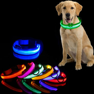 Collar de perro LED impermeable parpadeante luz nocturna paseo ajustable USB recargable